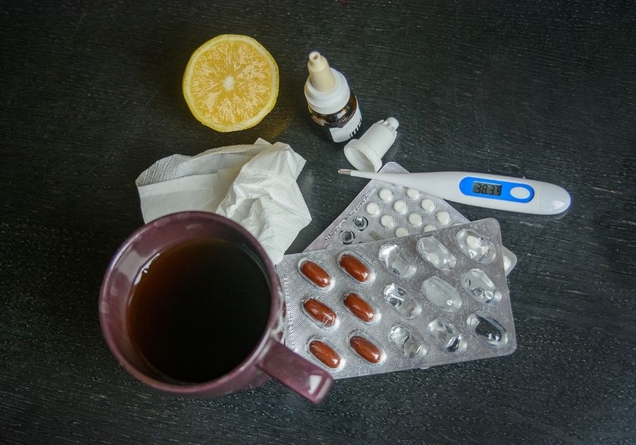 カナダ 留学 常備薬 持ち物 薬ポーチ